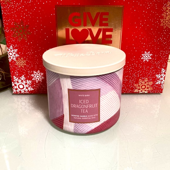 Bath And Body Works Iced Dragonfruit Tea 3 Wick Candle BBW - Picture 2 of 6